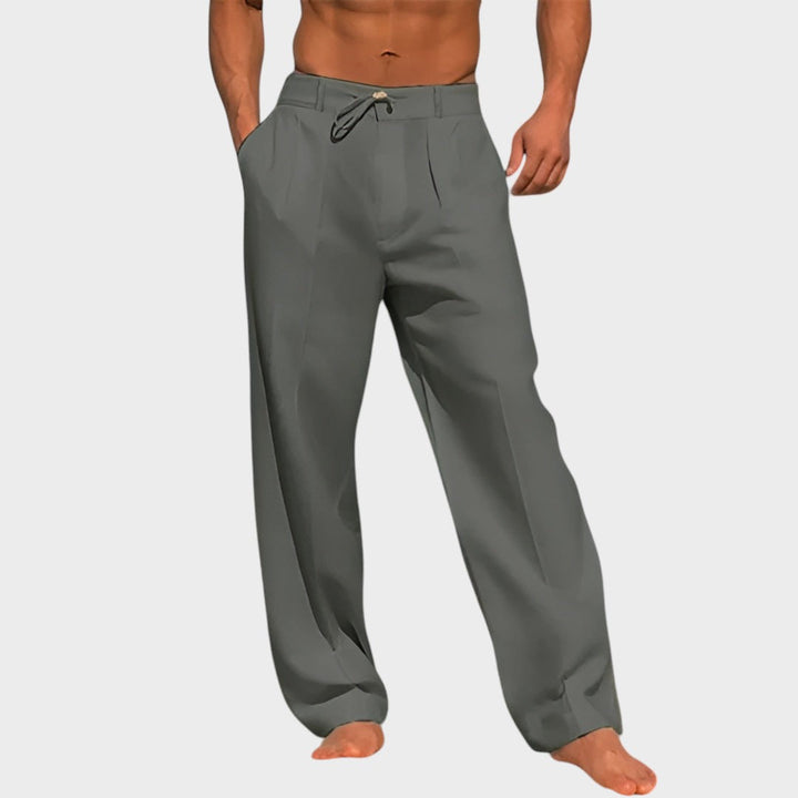 Bradley – Lightweight and stylish linen trousers for summer