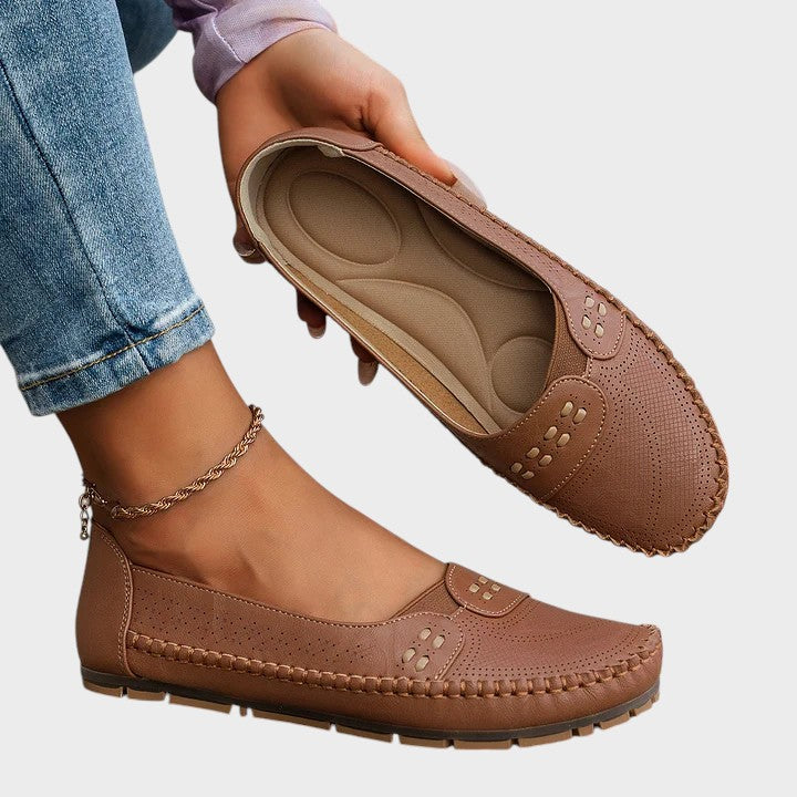 Lola  | Orthopedic Shoes