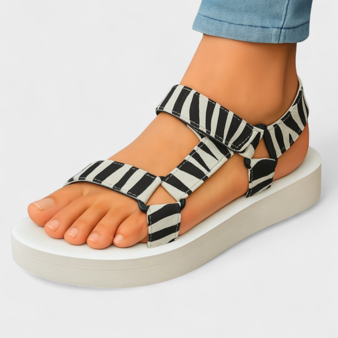 ROWENA | Orthopaedic sandals