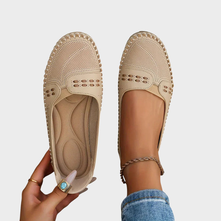 Lola  | Orthopedic Shoes