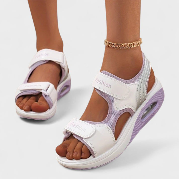BRONTE | Stylish sandals for summer