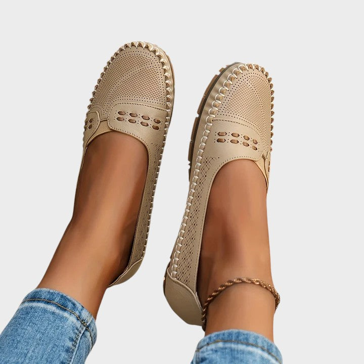 Lola  | Orthopedic Shoes