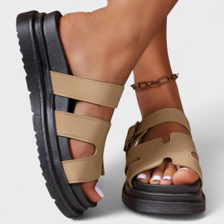 VERITY | Orthopaedic sandals