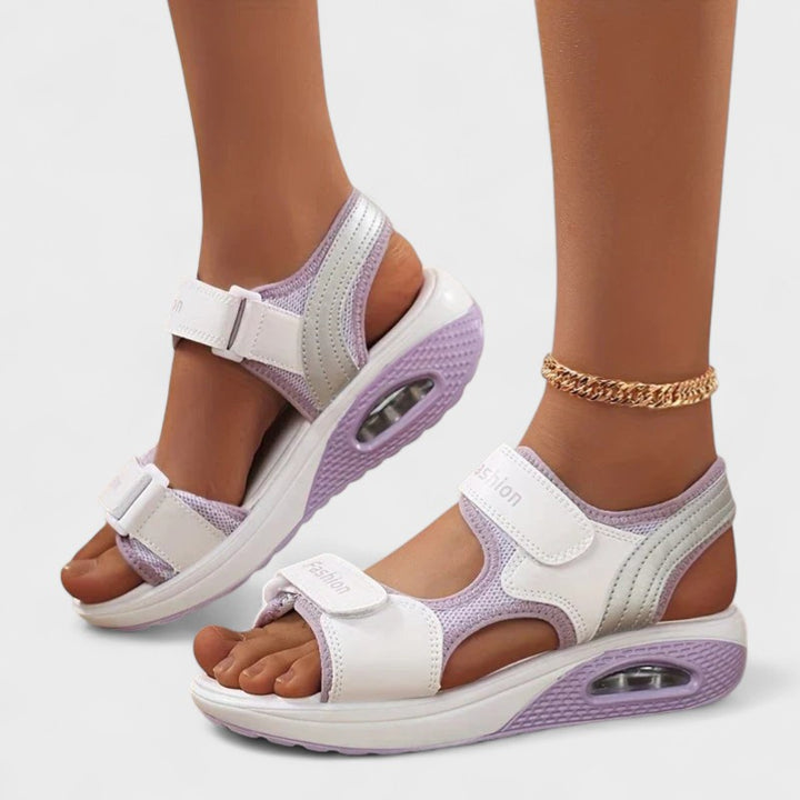 BRONTE | Stylish sandals for summer