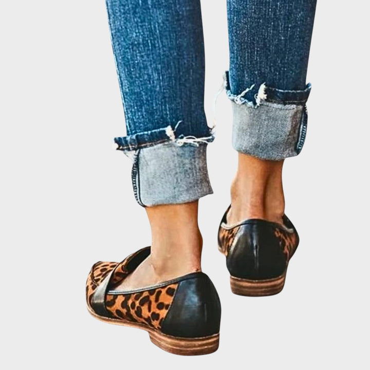 Rose | Suede Loafers with Pointed Toe