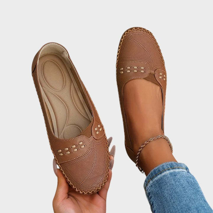 Lola  | Orthopedic Shoes
