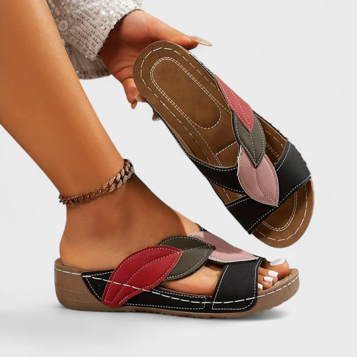 CLEMENTINE | Slip-on sandals