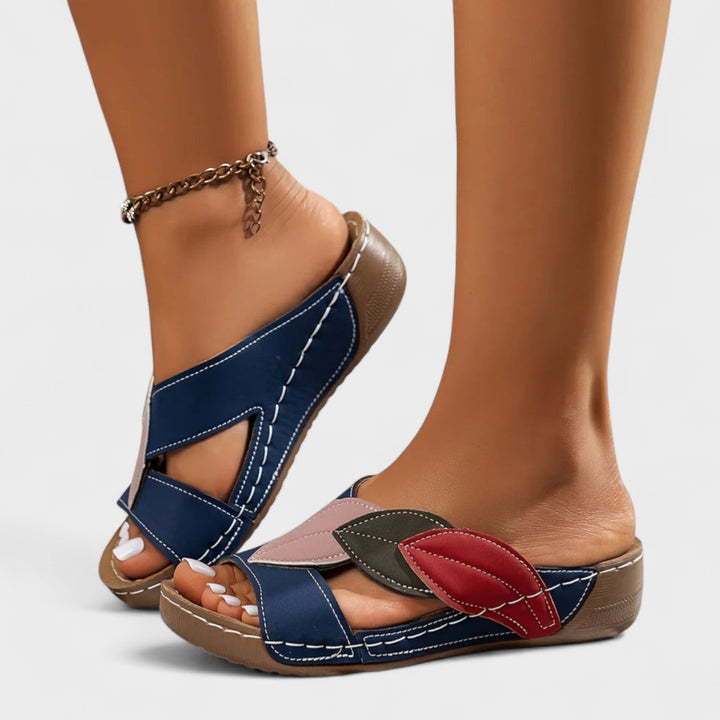CLEMENTINE | Slip-on sandals