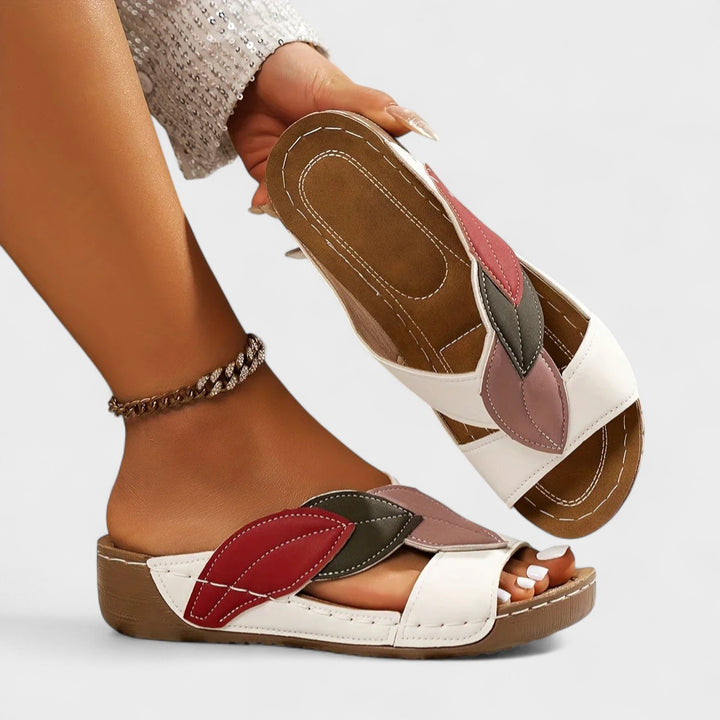 CLEMENTINE | Slip-on sandals