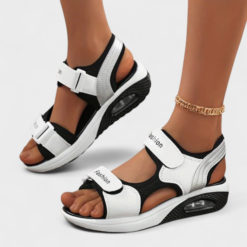 BRONTE | Stylish sandals for summer