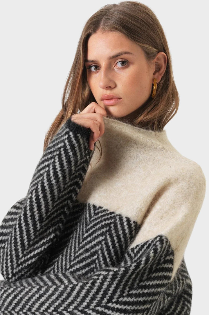 Sigrid | Cashmere Turtleneck