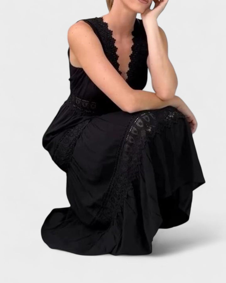 ELEANOR | Sleeveless midi dress with lace details